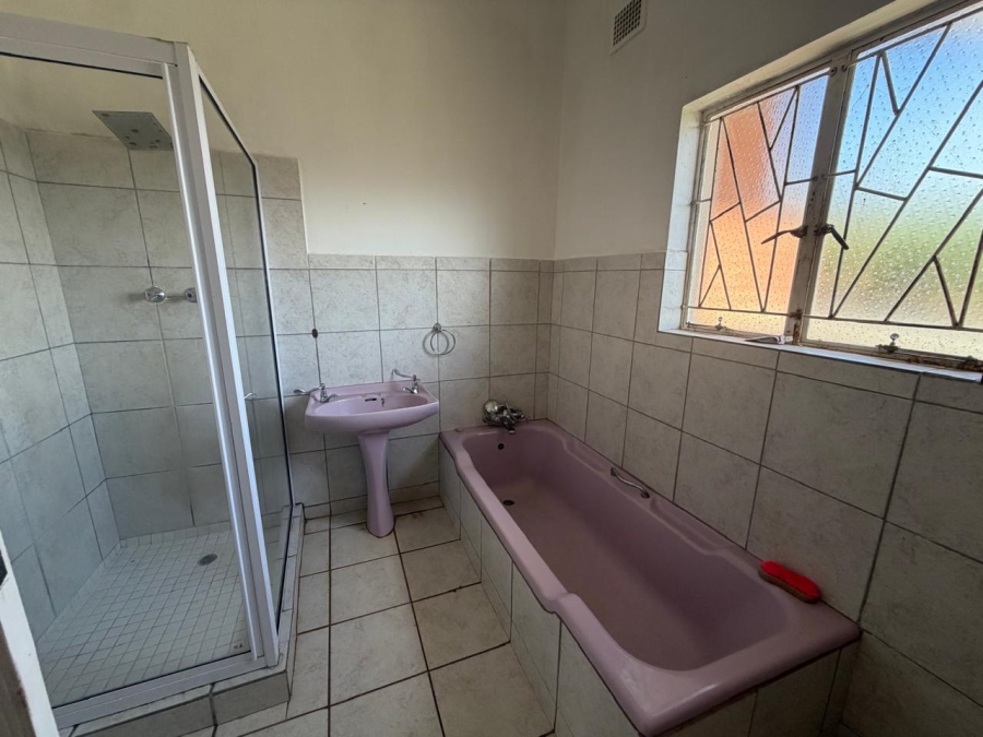 3 Bedroom Property for Sale in Woodlands KwaZulu-Natal