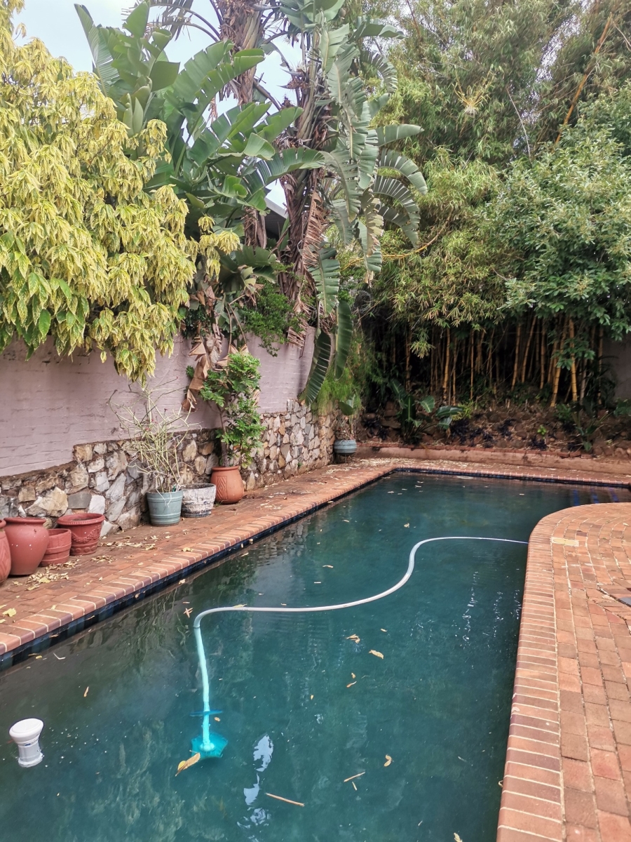 To Let 1 Bedroom Property for Rent in Westridge KwaZulu-Natal