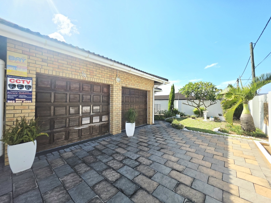 3 Bedroom Property for Sale in Brackenham KwaZulu-Natal