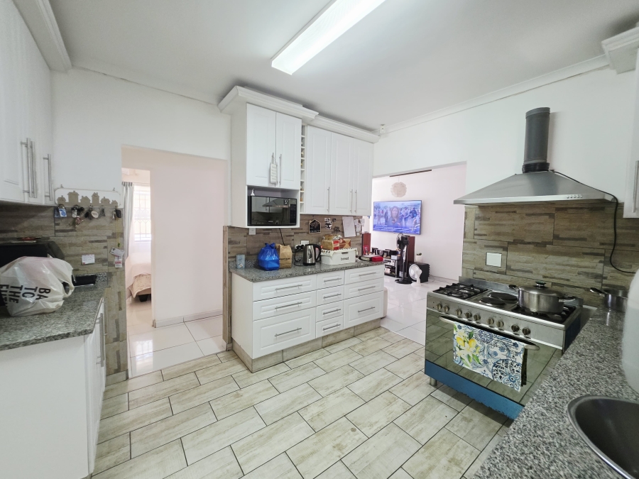 3 Bedroom Property for Sale in Brackenham KwaZulu-Natal