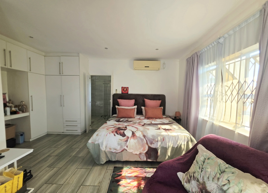 3 Bedroom Property for Sale in Brackenham KwaZulu-Natal