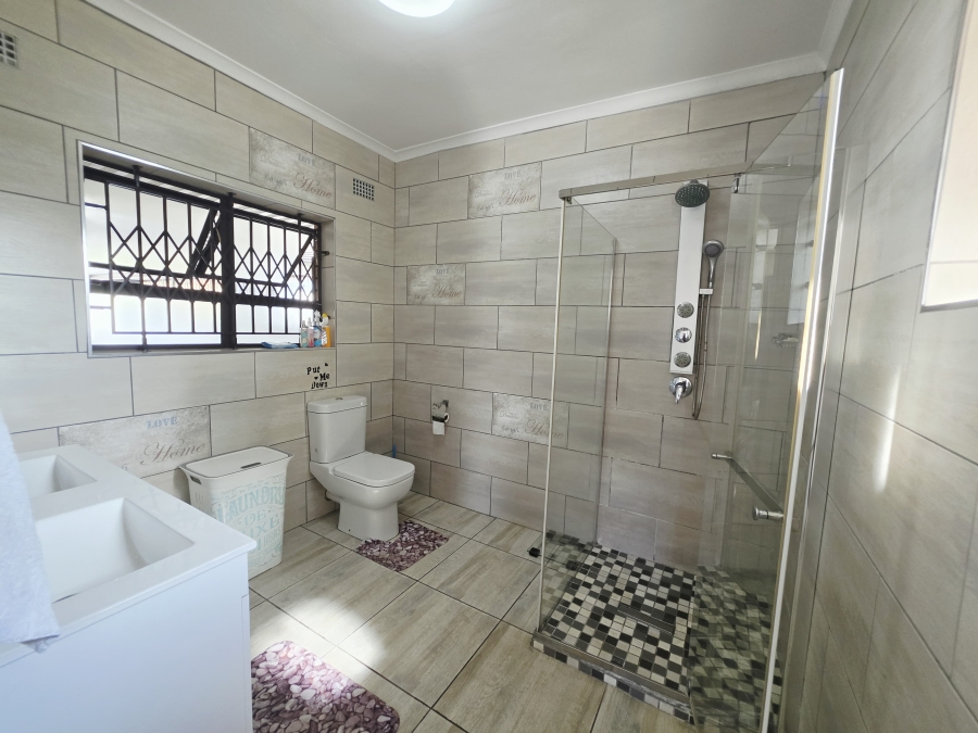3 Bedroom Property for Sale in Brackenham KwaZulu-Natal