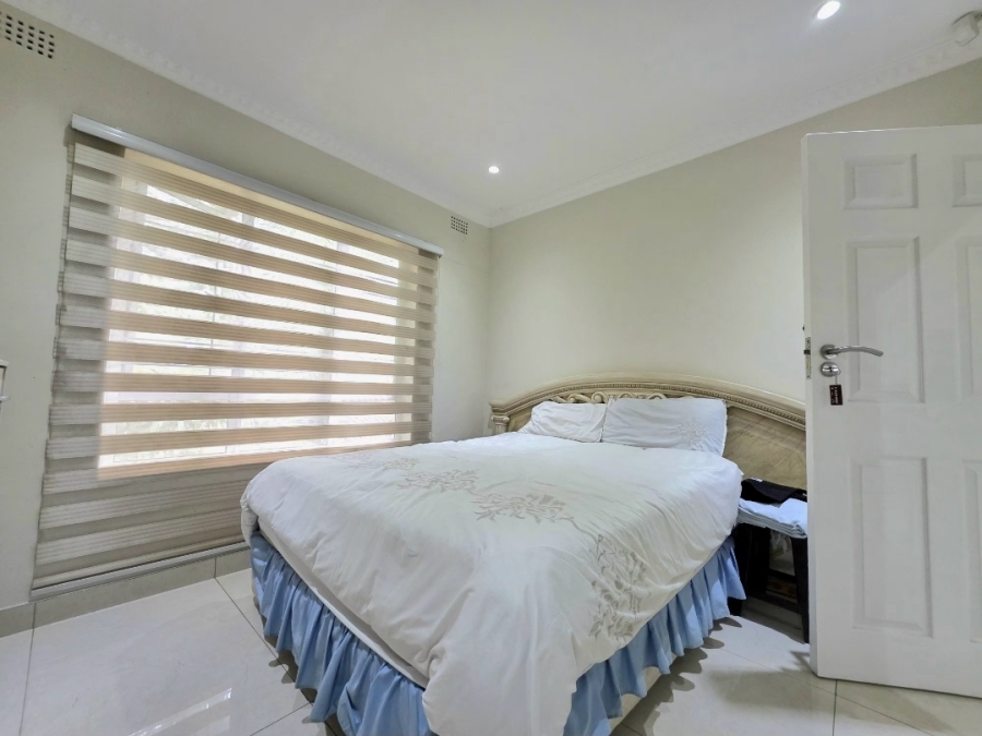 5 Bedroom Property for Sale in Isipingo Beach KwaZulu-Natal