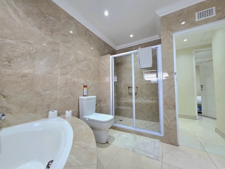 5 Bedroom Property for Sale in Isipingo Beach KwaZulu-Natal