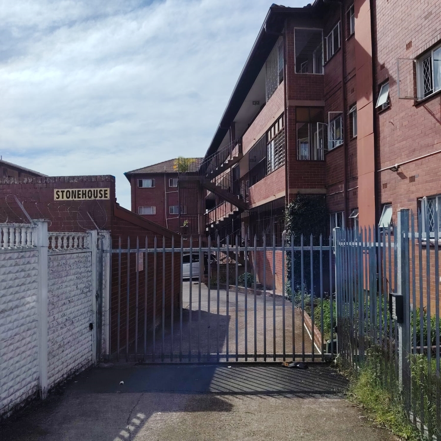 To Let 2 Bedroom Property for Rent in Scottsville KwaZulu-Natal