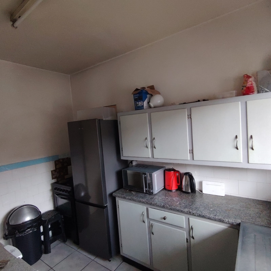 To Let 2 Bedroom Property for Rent in Scottsville KwaZulu-Natal
