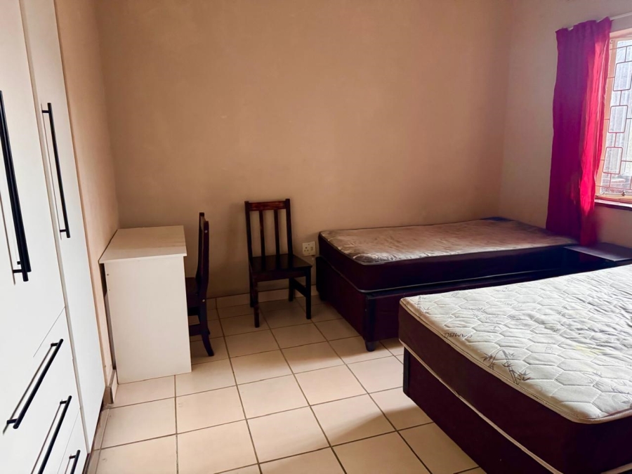To Let 2 Bedroom Property for Rent in Scottsville KwaZulu-Natal