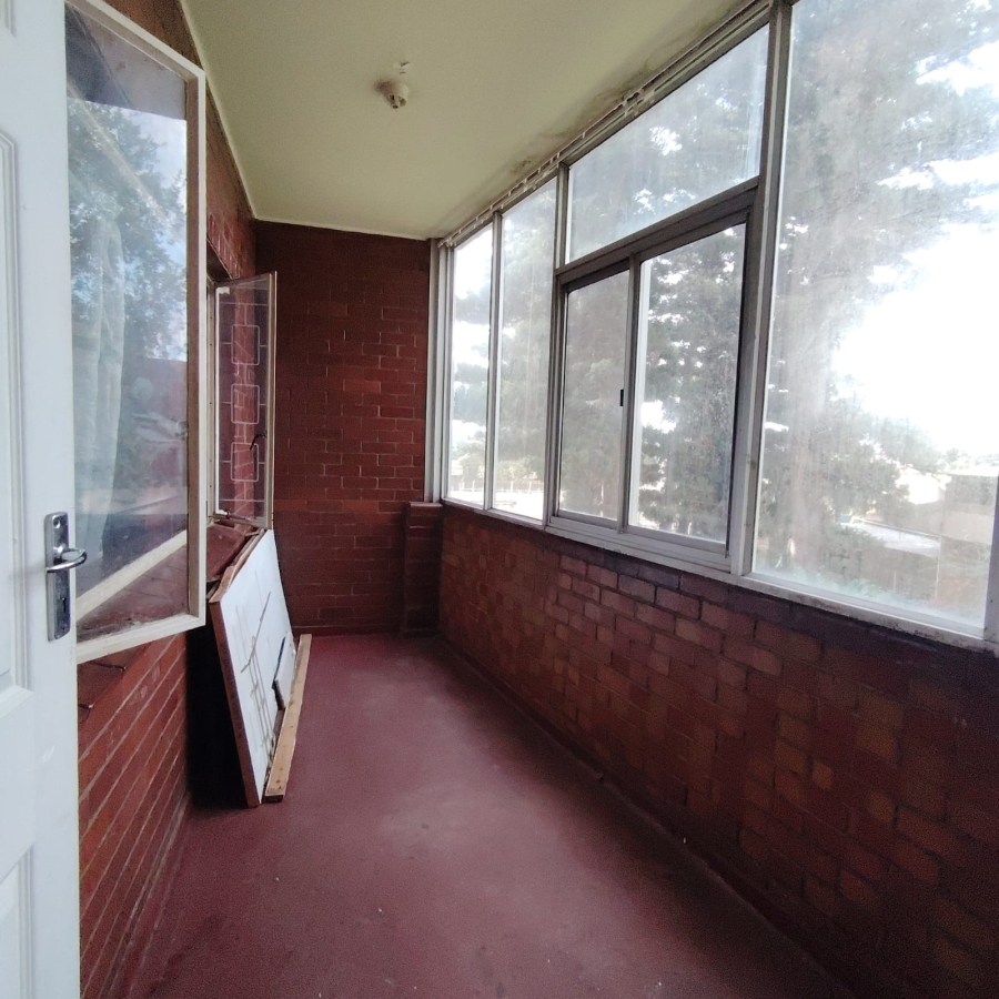 To Let 2 Bedroom Property for Rent in Scottsville KwaZulu-Natal