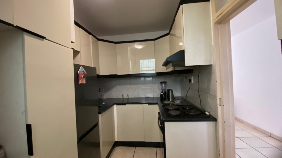 2 Bedroom Property for Sale in Glenwood KwaZulu-Natal