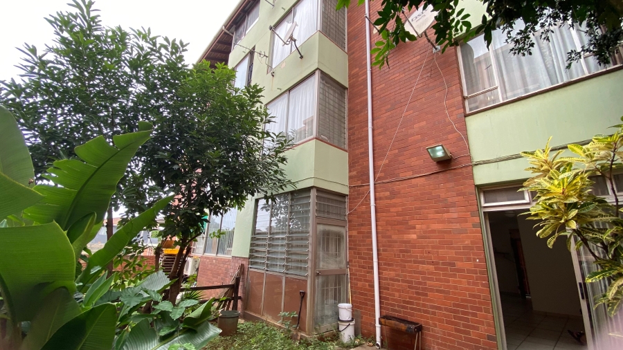 2 Bedroom Property for Sale in Glenwood KwaZulu-Natal