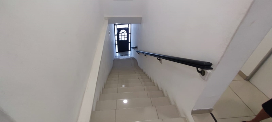 To Let Commercial Property for Rent in Musgrave KwaZulu-Natal
