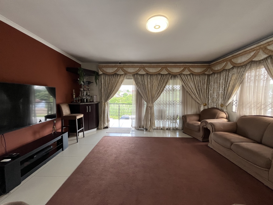 4 Bedroom Property for Sale in Sunford KwaZulu-Natal
