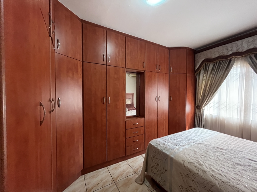 4 Bedroom Property for Sale in Sunford KwaZulu-Natal