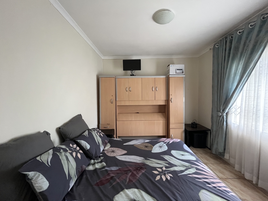 4 Bedroom Property for Sale in Sunford KwaZulu-Natal