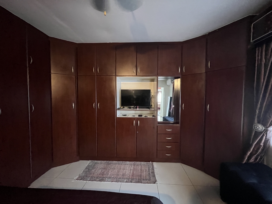 4 Bedroom Property for Sale in Sunford KwaZulu-Natal
