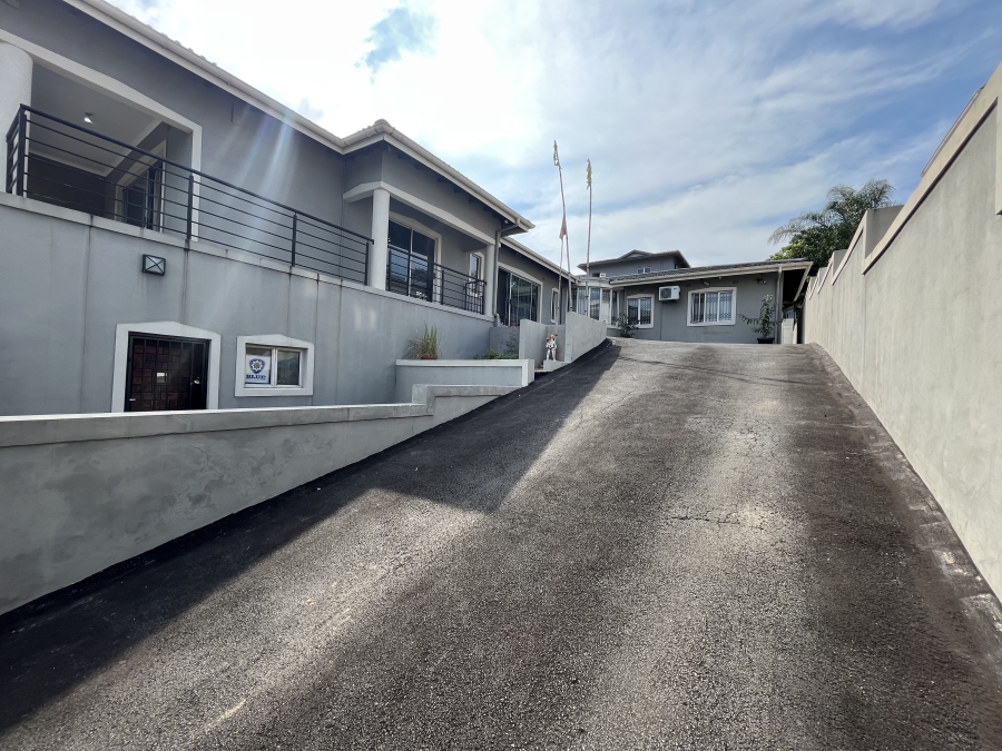 4 Bedroom Property for Sale in Sunford KwaZulu-Natal
