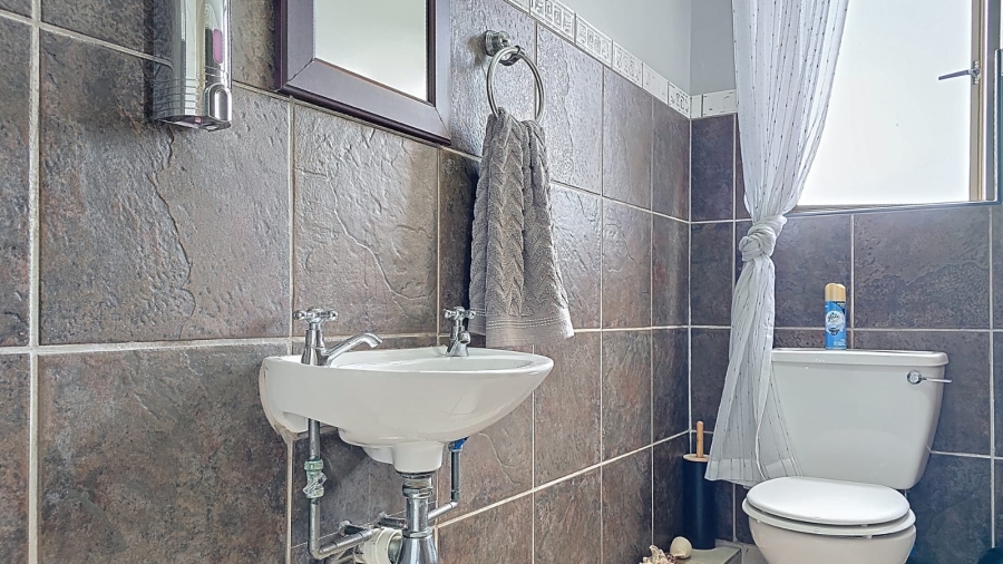 3 Bedroom Property for Sale in Compensation Beach KwaZulu-Natal