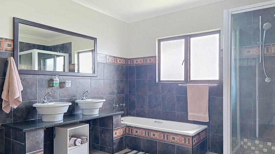 3 Bedroom Property for Sale in Compensation Beach KwaZulu-Natal