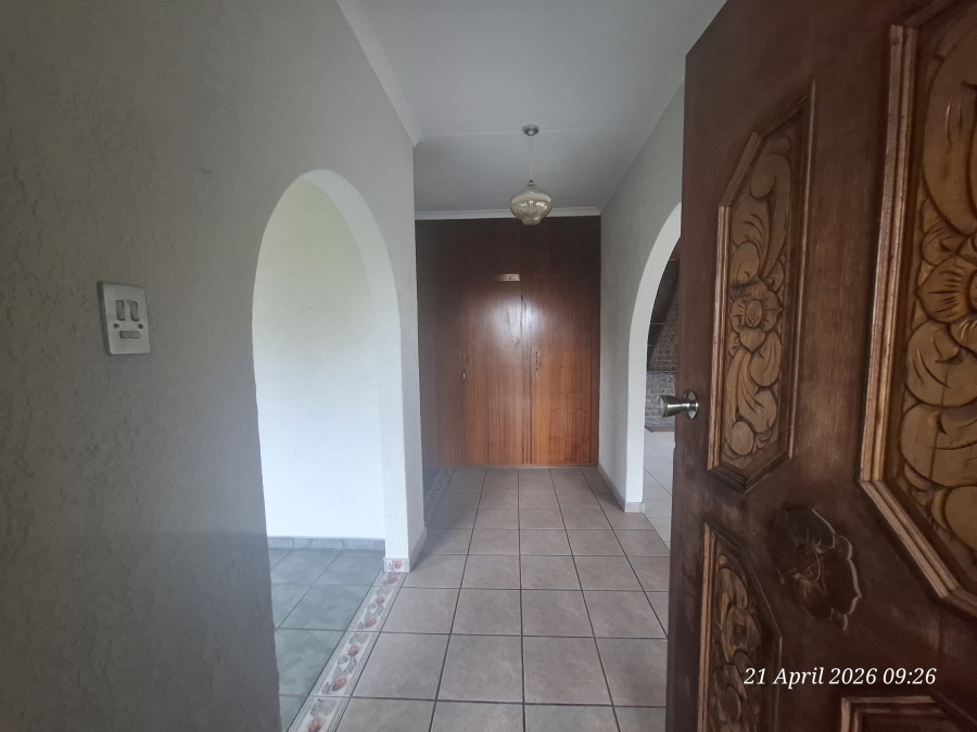 3 Bedroom Property for Sale in Signal Hill KwaZulu-Natal