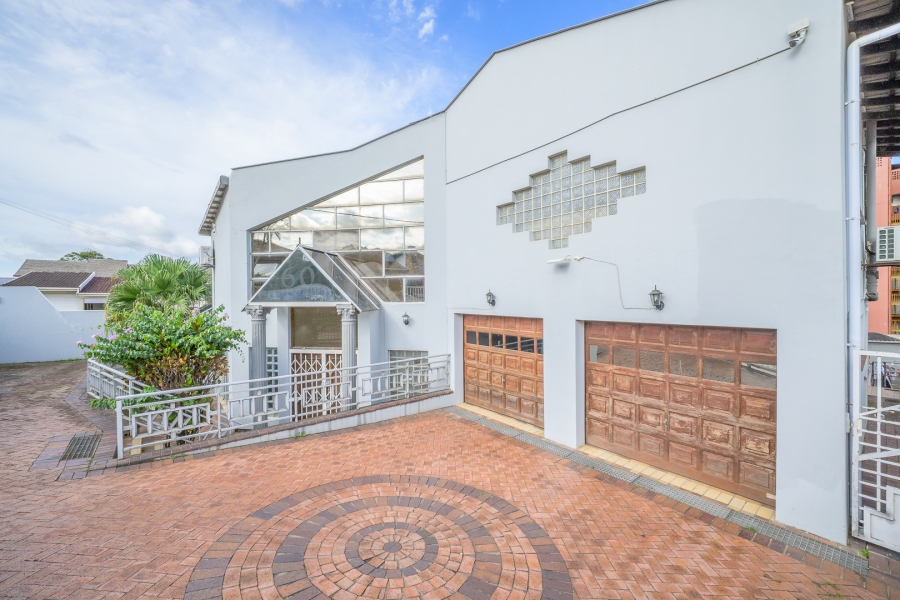 6 Bedroom Property for Sale in Sydenham KwaZulu-Natal
