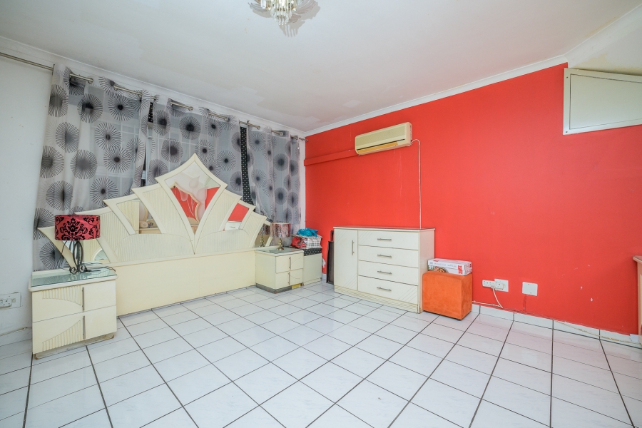 6 Bedroom Property for Sale in Sydenham KwaZulu-Natal