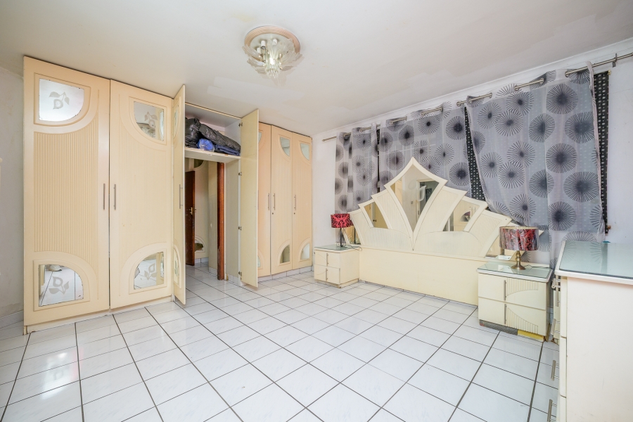 6 Bedroom Property for Sale in Sydenham KwaZulu-Natal