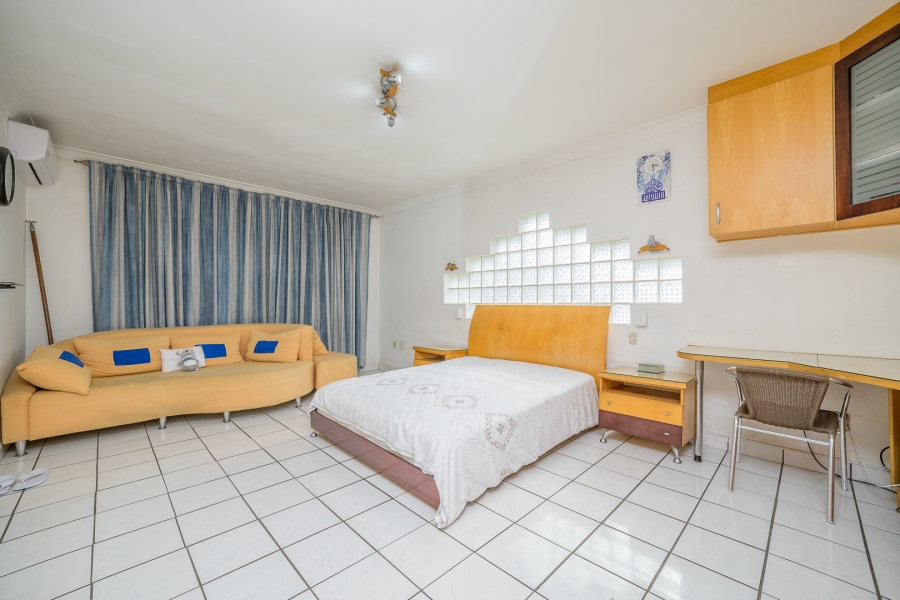 6 Bedroom Property for Sale in Sydenham KwaZulu-Natal