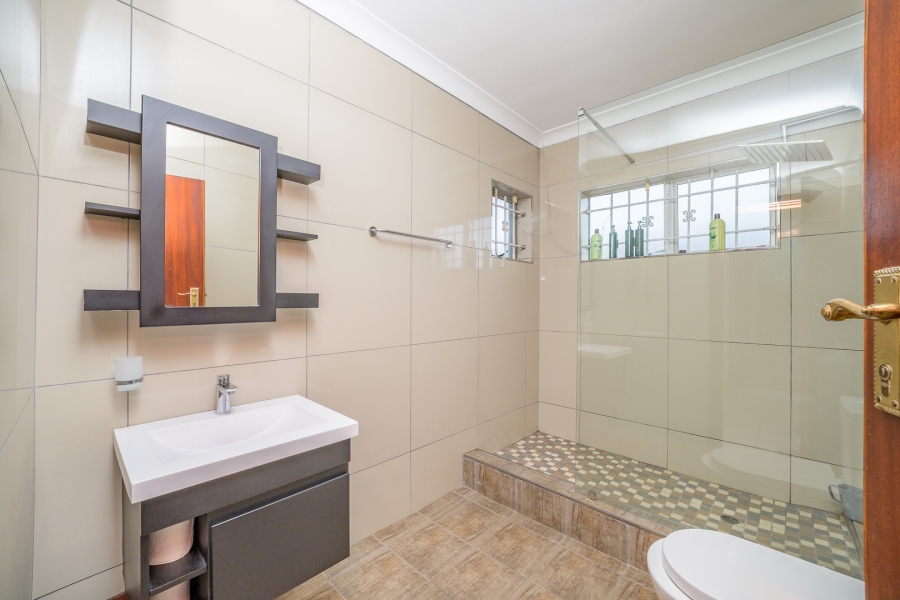 6 Bedroom Property for Sale in Sydenham KwaZulu-Natal
