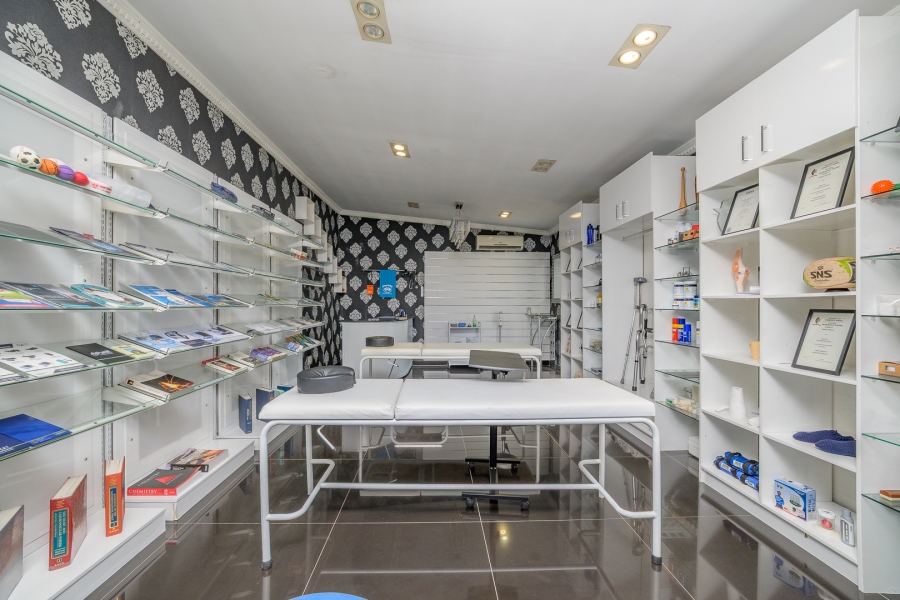 6 Bedroom Property for Sale in Sydenham KwaZulu-Natal