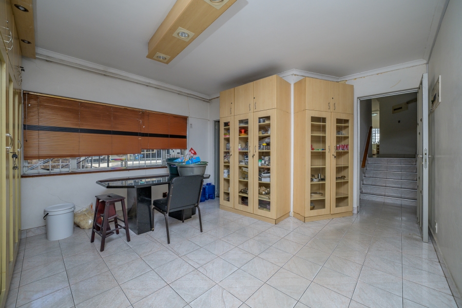 6 Bedroom Property for Sale in Sydenham KwaZulu-Natal