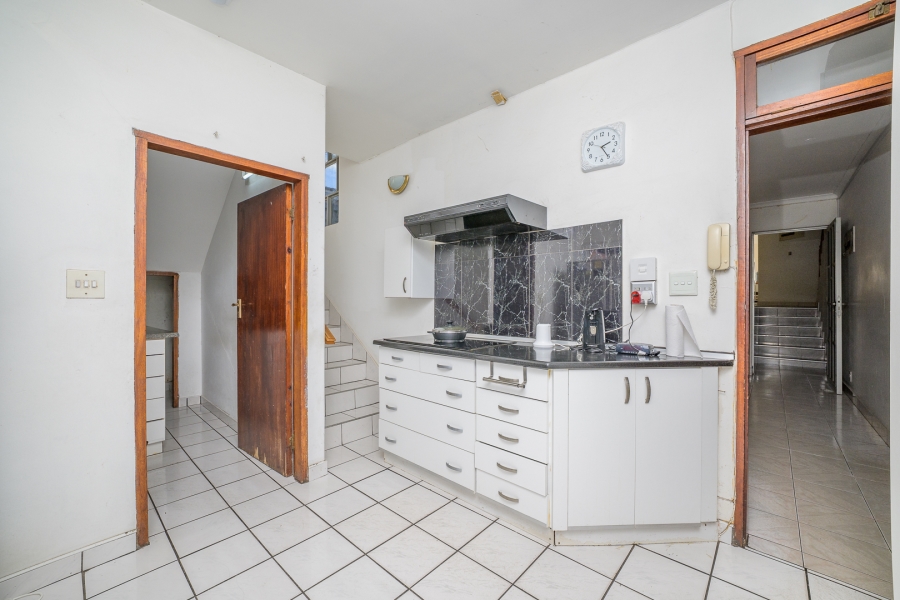 6 Bedroom Property for Sale in Sydenham KwaZulu-Natal