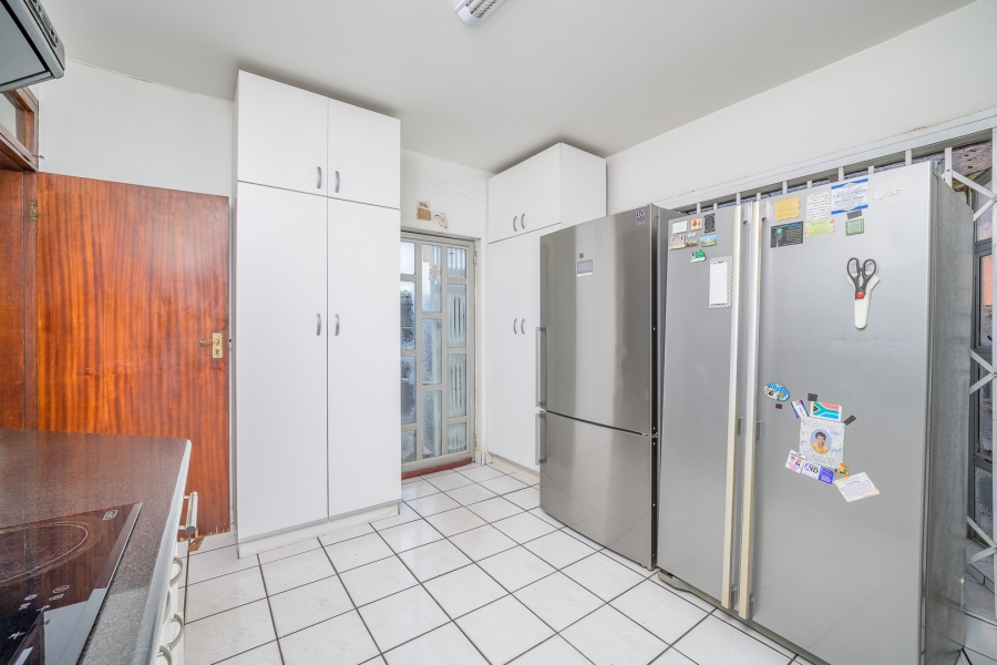 6 Bedroom Property for Sale in Sydenham KwaZulu-Natal