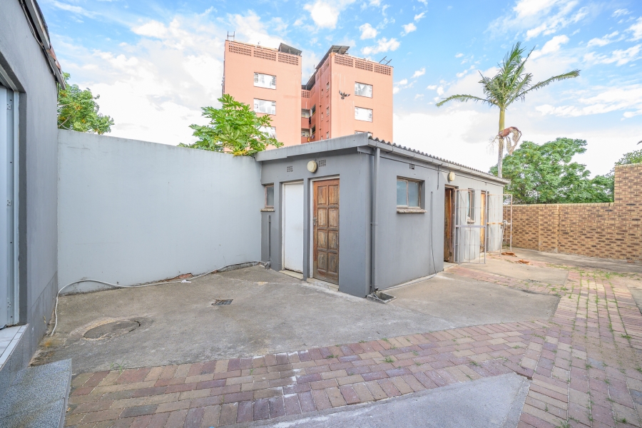 6 Bedroom Property for Sale in Sydenham KwaZulu-Natal