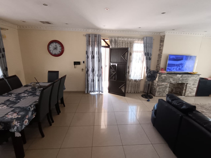3 Bedroom Property for Sale in Morningside KwaZulu-Natal