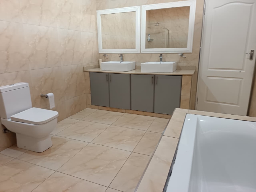 3 Bedroom Property for Sale in Morningside KwaZulu-Natal