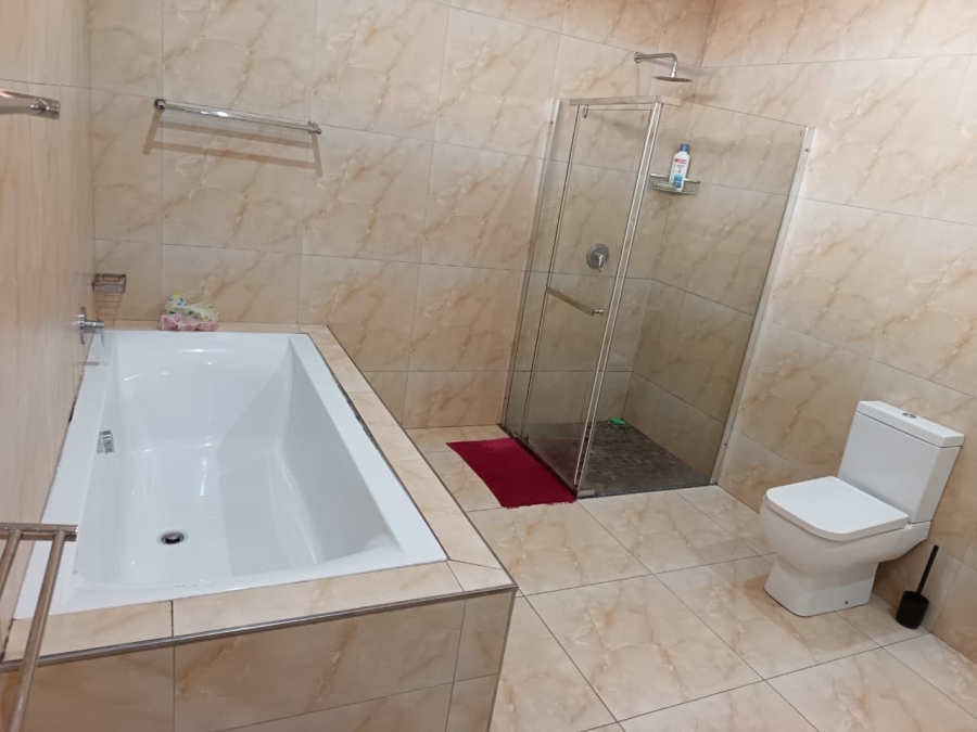 3 Bedroom Property for Sale in Morningside KwaZulu-Natal