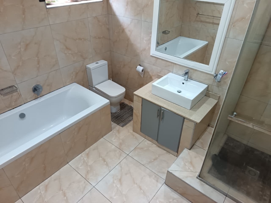 3 Bedroom Property for Sale in Morningside KwaZulu-Natal