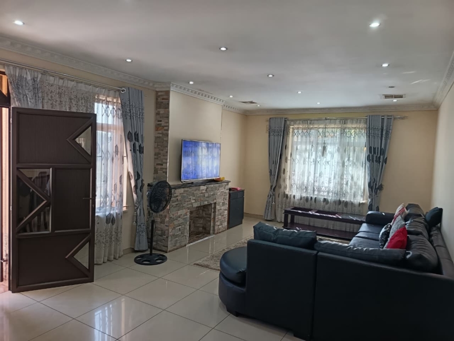 3 Bedroom Property for Sale in Morningside KwaZulu-Natal