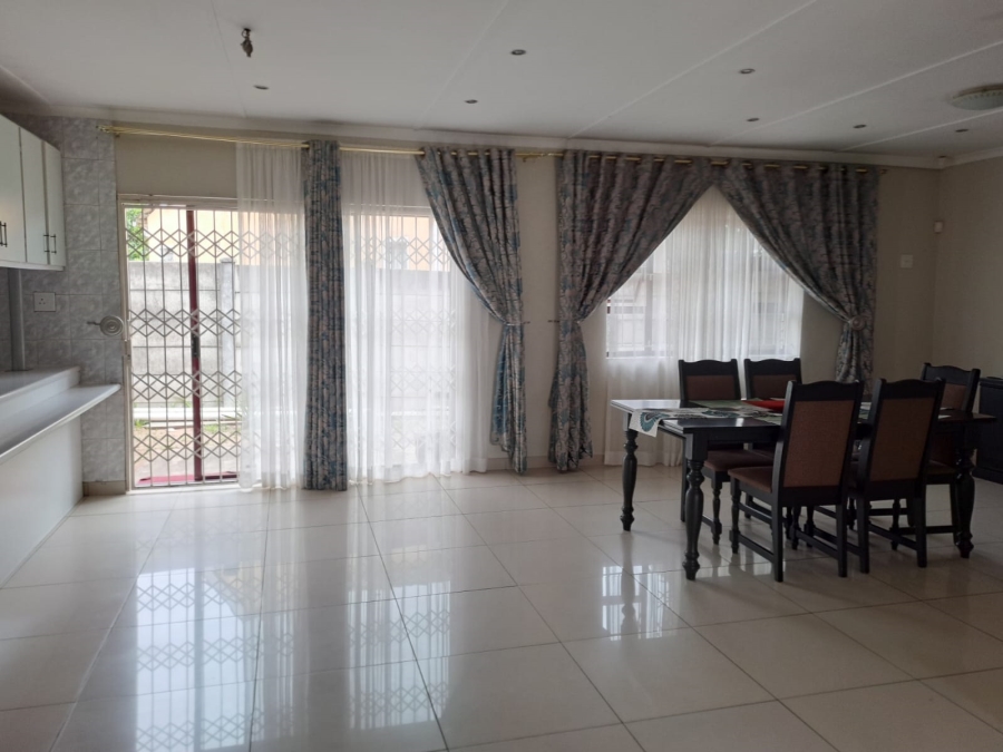 4 Bedroom Property for Sale in Brackenham KwaZulu-Natal