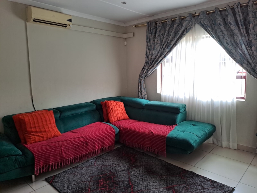 4 Bedroom Property for Sale in Brackenham KwaZulu-Natal
