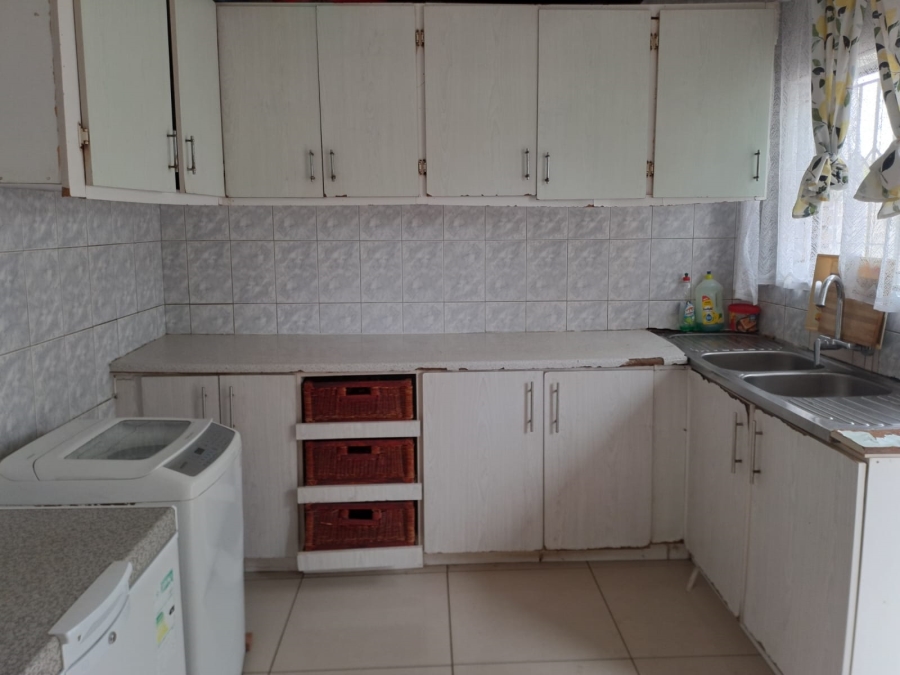 4 Bedroom Property for Sale in Brackenham KwaZulu-Natal