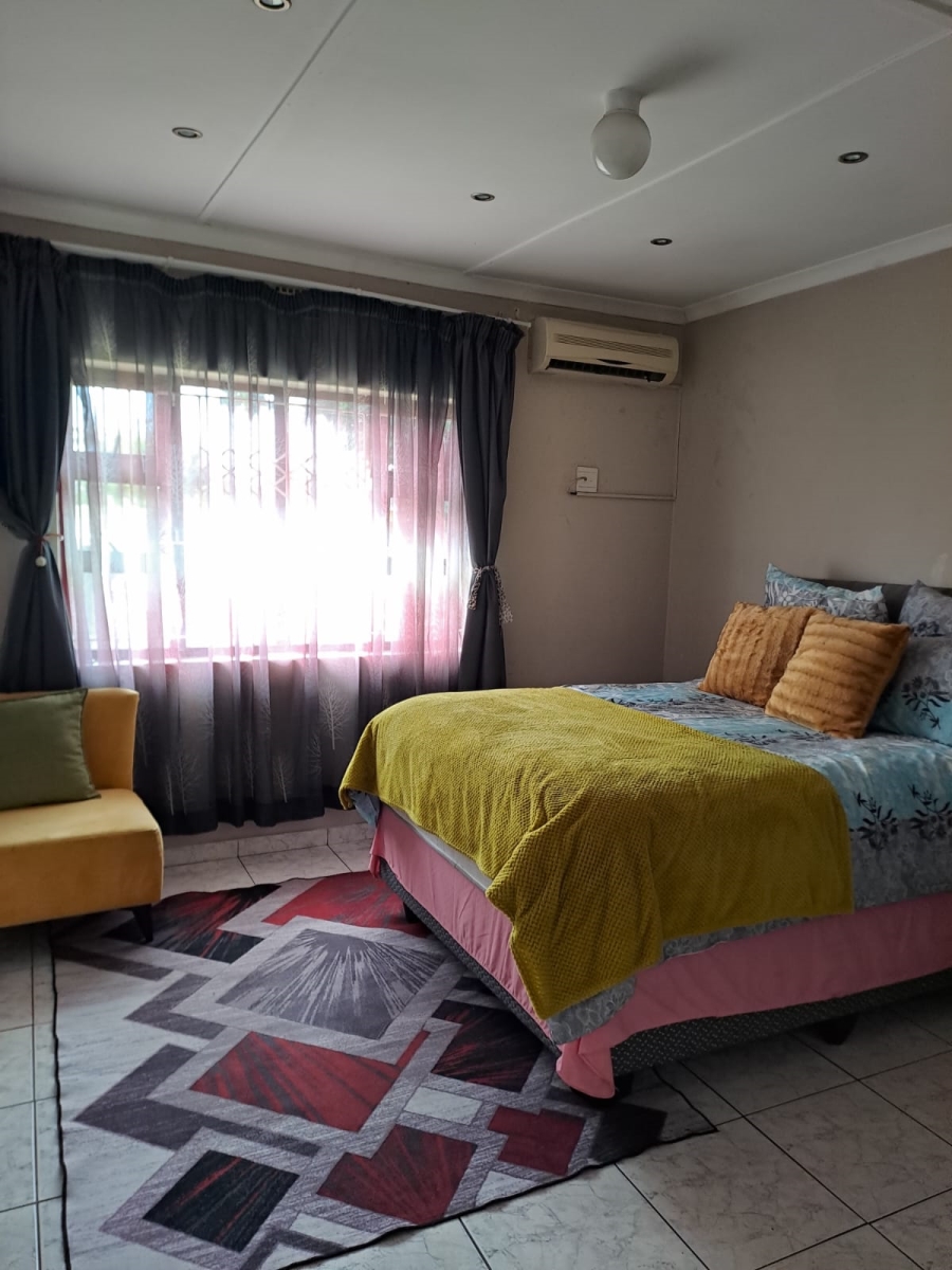 4 Bedroom Property for Sale in Brackenham KwaZulu-Natal