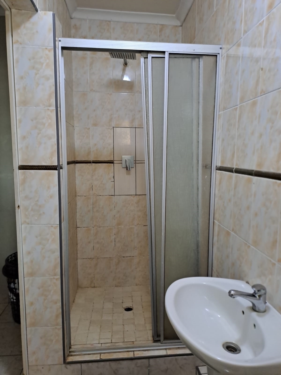 4 Bedroom Property for Sale in Brackenham KwaZulu-Natal