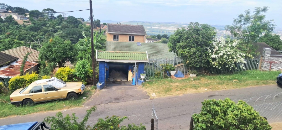 3 Bedroom Property for Sale in Trenance Park KwaZulu-Natal