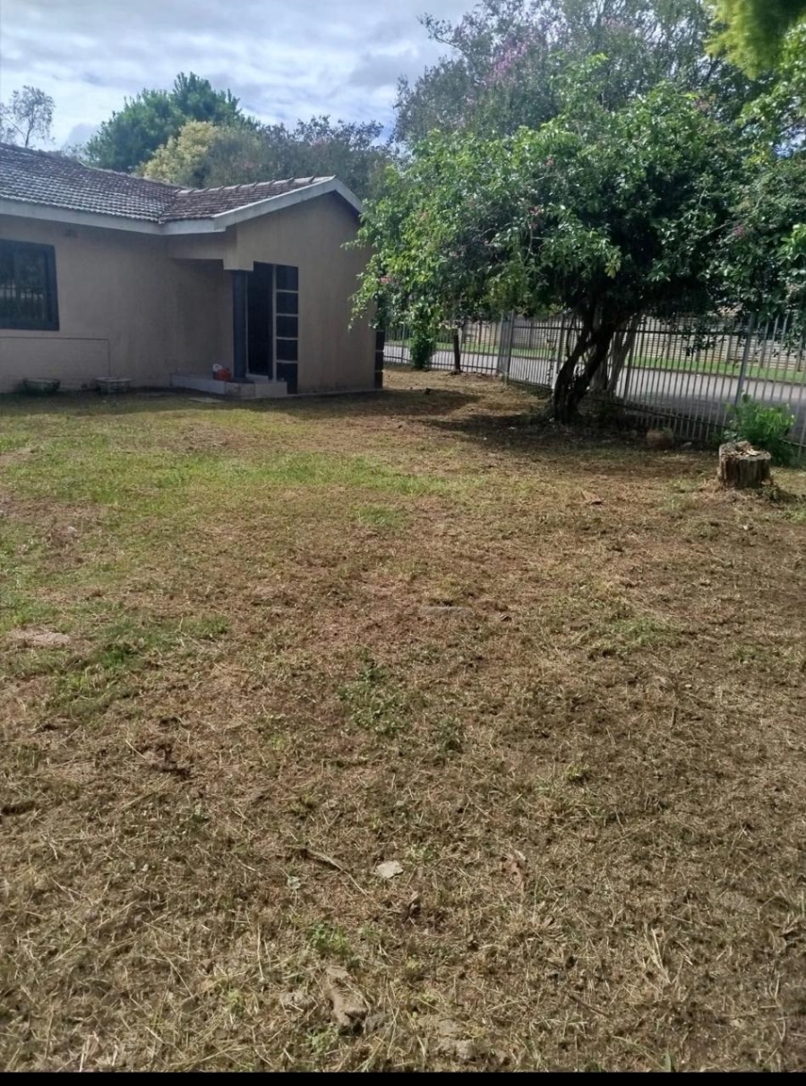 8 Bedroom Property for Sale in Wensleydale KwaZulu-Natal