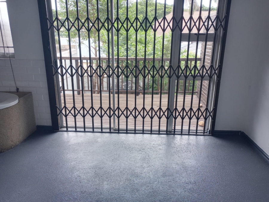 3 Bedroom Property for Sale in Windermere KwaZulu-Natal