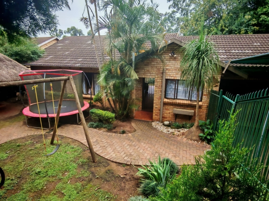 3 Bedroom Property for Sale in Lester Park KwaZulu-Natal