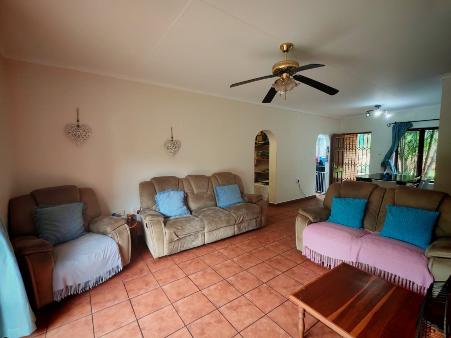 3 Bedroom Property for Sale in Lester Park KwaZulu-Natal
