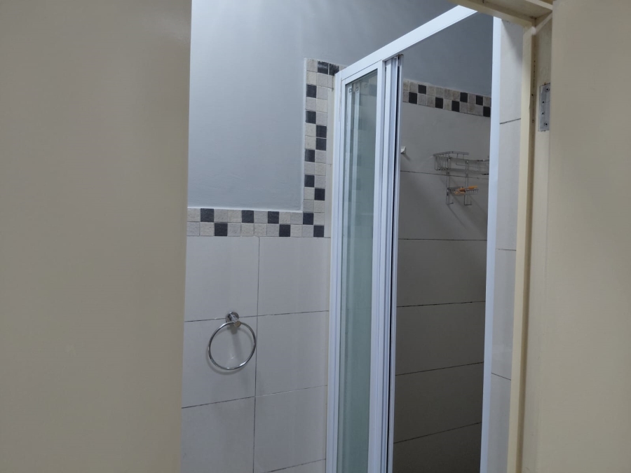 To Let 1 Bedroom Property for Rent in Umhlanga Ridge KwaZulu-Natal