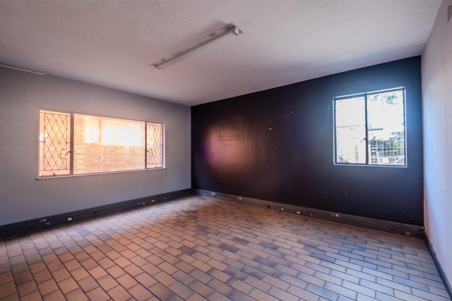 To Let Commercial Property for Rent in New Germany KwaZulu-Natal